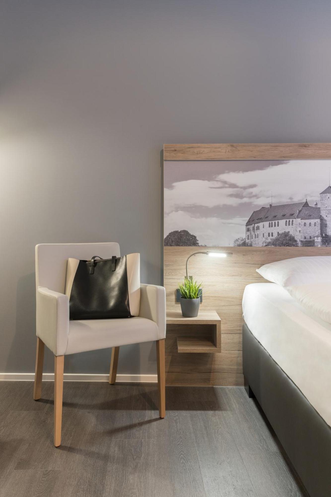 Aparthotel By Daspaul Nuremberg Bagian luar foto